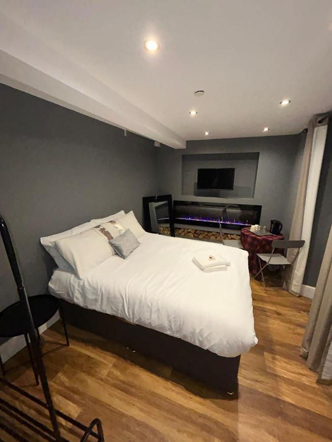 Cosy Double Bed With Fire Place Apartment Edinburgh Luaran gambar